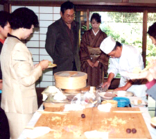 「投扇興と手作り和菓子の体験会」